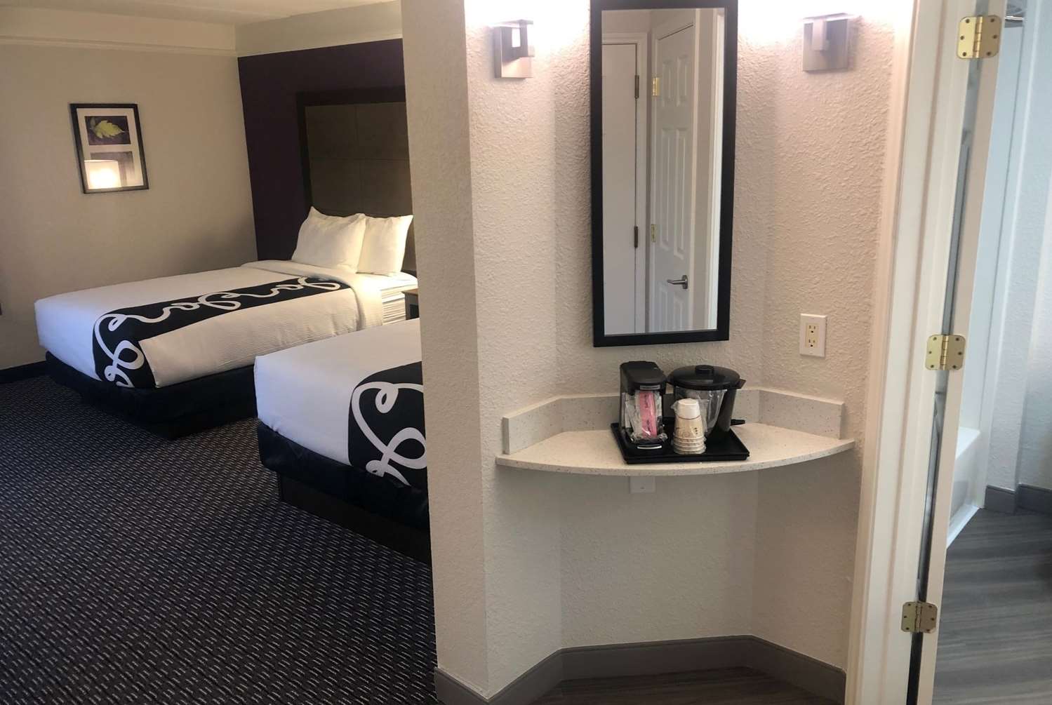 La Quinta Inn Suites Panama City 22/45
