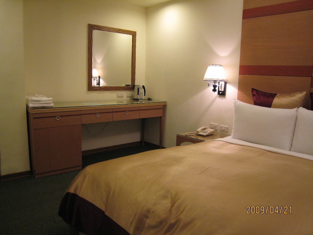 Purple Garden Hotel 5/27