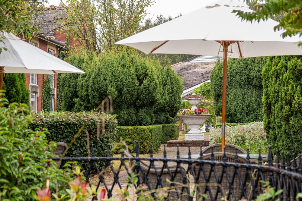Bromsgrove Hotel and Spa 46/50