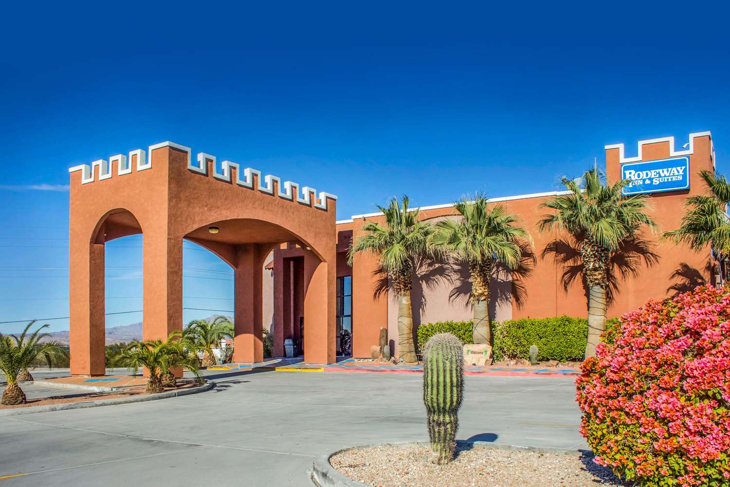Rodeway Inn & Suites Lake Havasu City 25/26