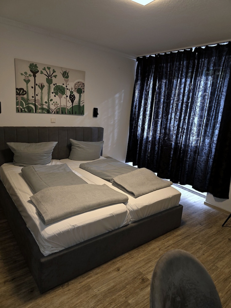 غرفة أساسية بسريرين منفصلين، Lieth Hotel Grünreich 8/10