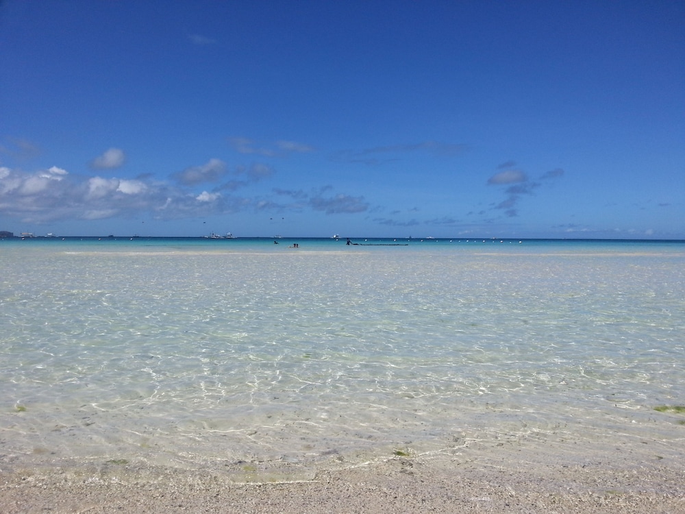 Boracay Ocean Club Beach Resort 67/77