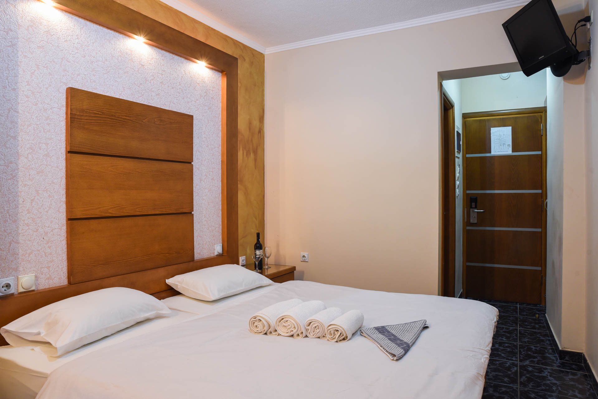 Sacallis Inn Beach Hotel 14/50