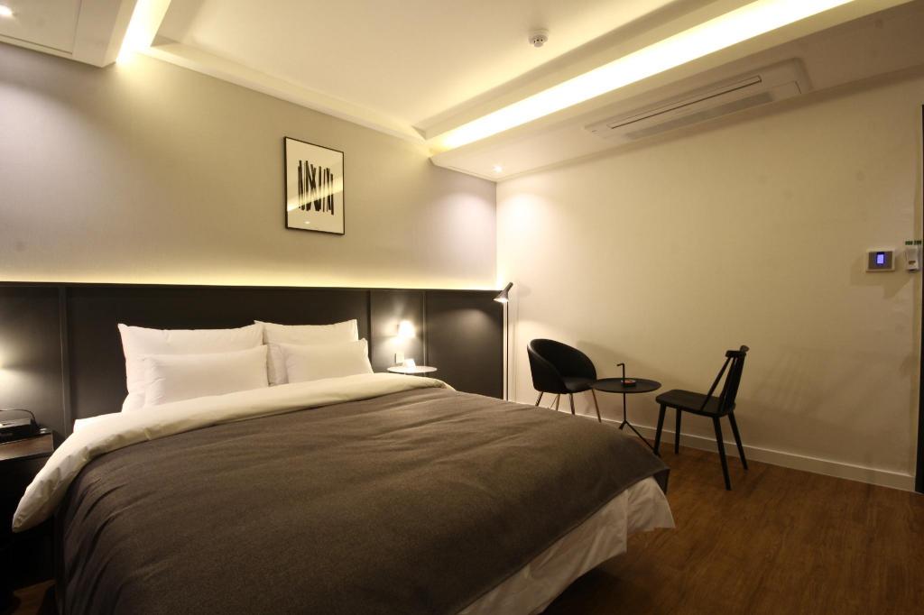 Asome Hotel 3/42