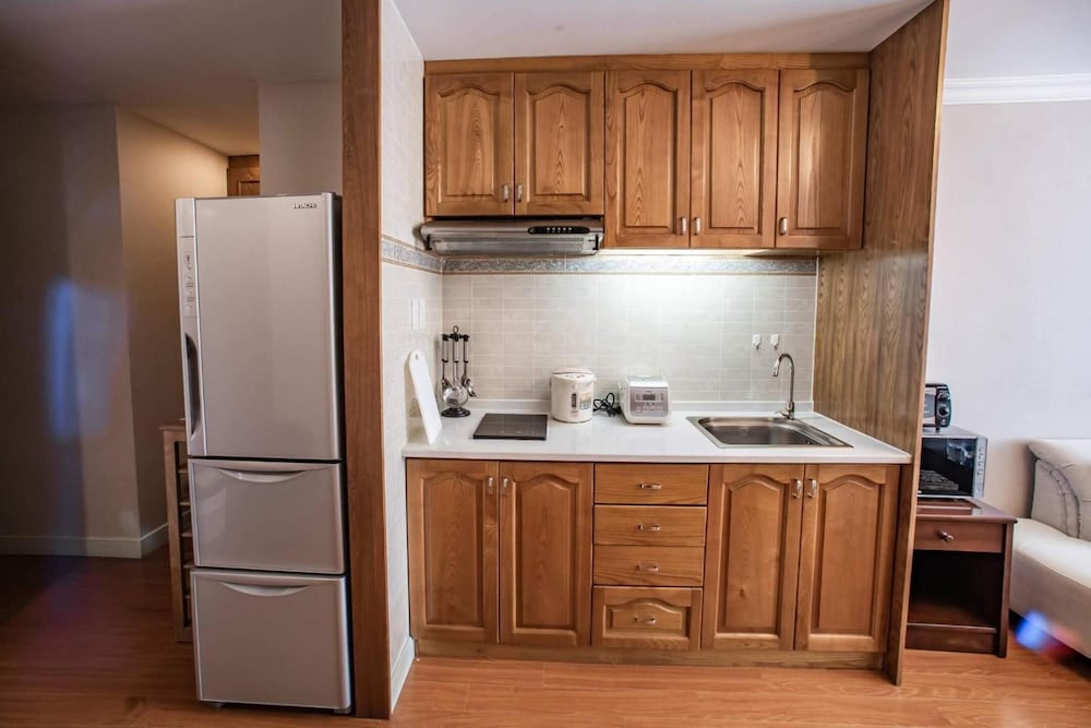 Saigon Court Serviced Apartment 49/55
