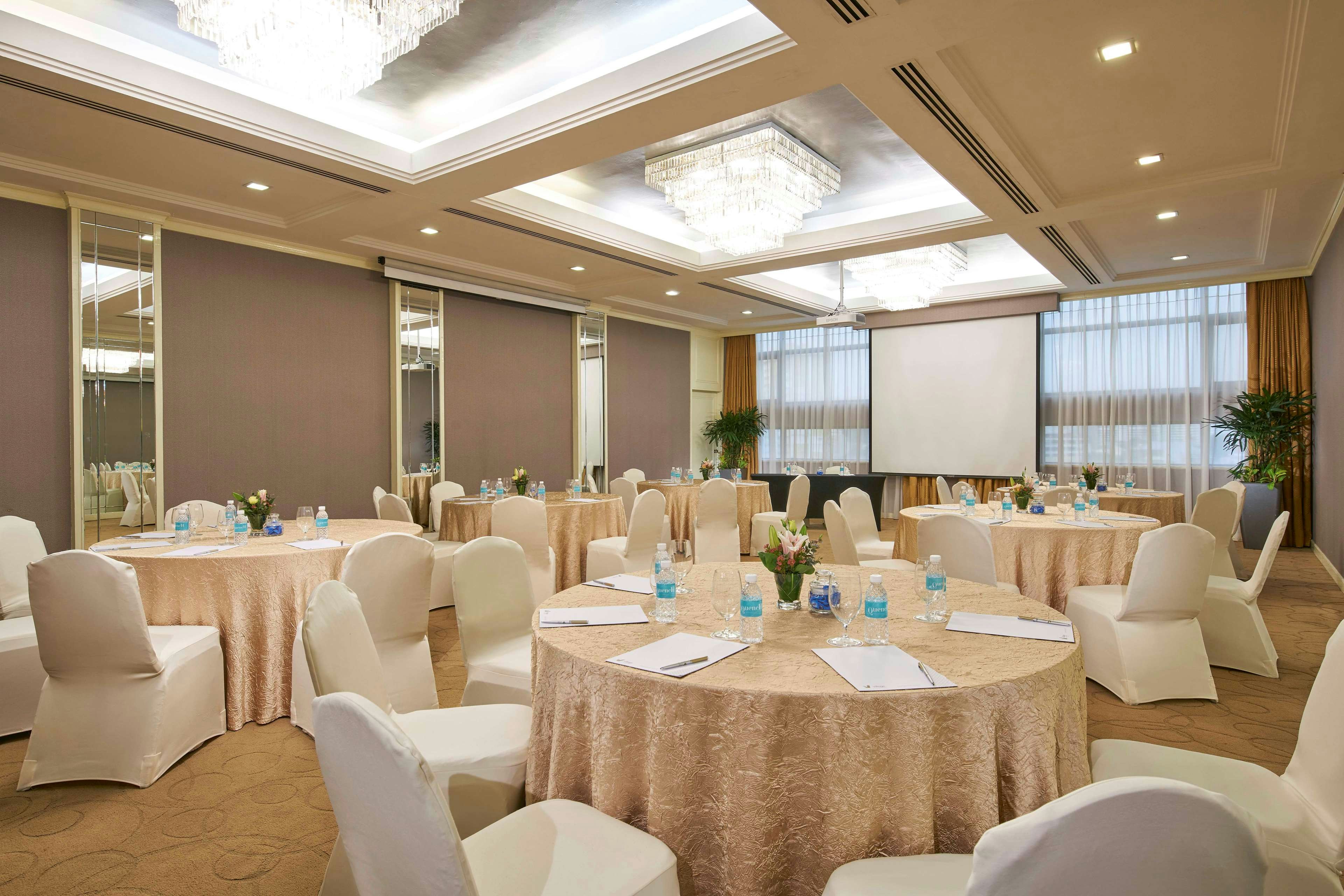 Village Hotel Bugis 23/32