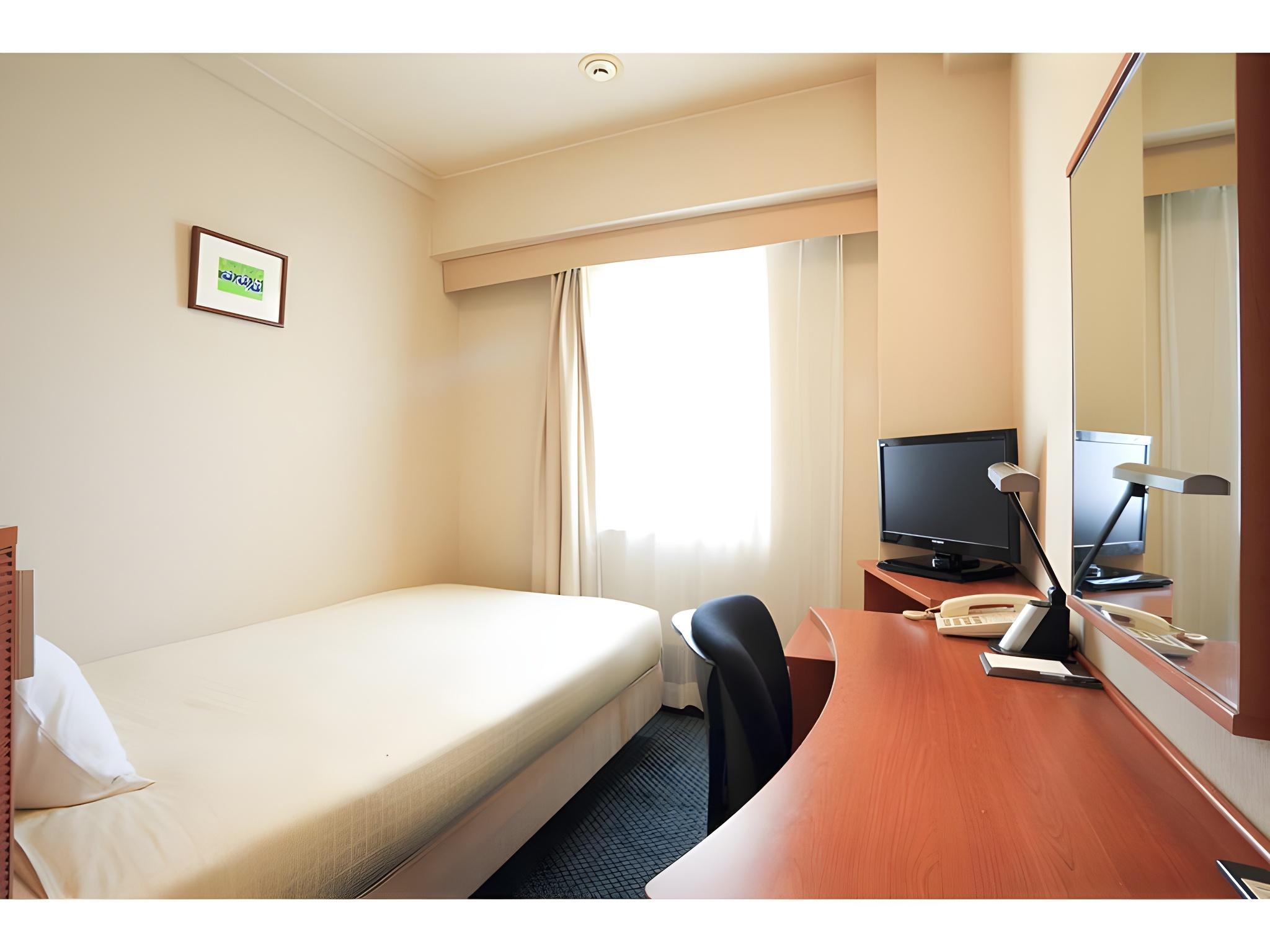 Semi Room, Single, Semi Double Bed, Smoking