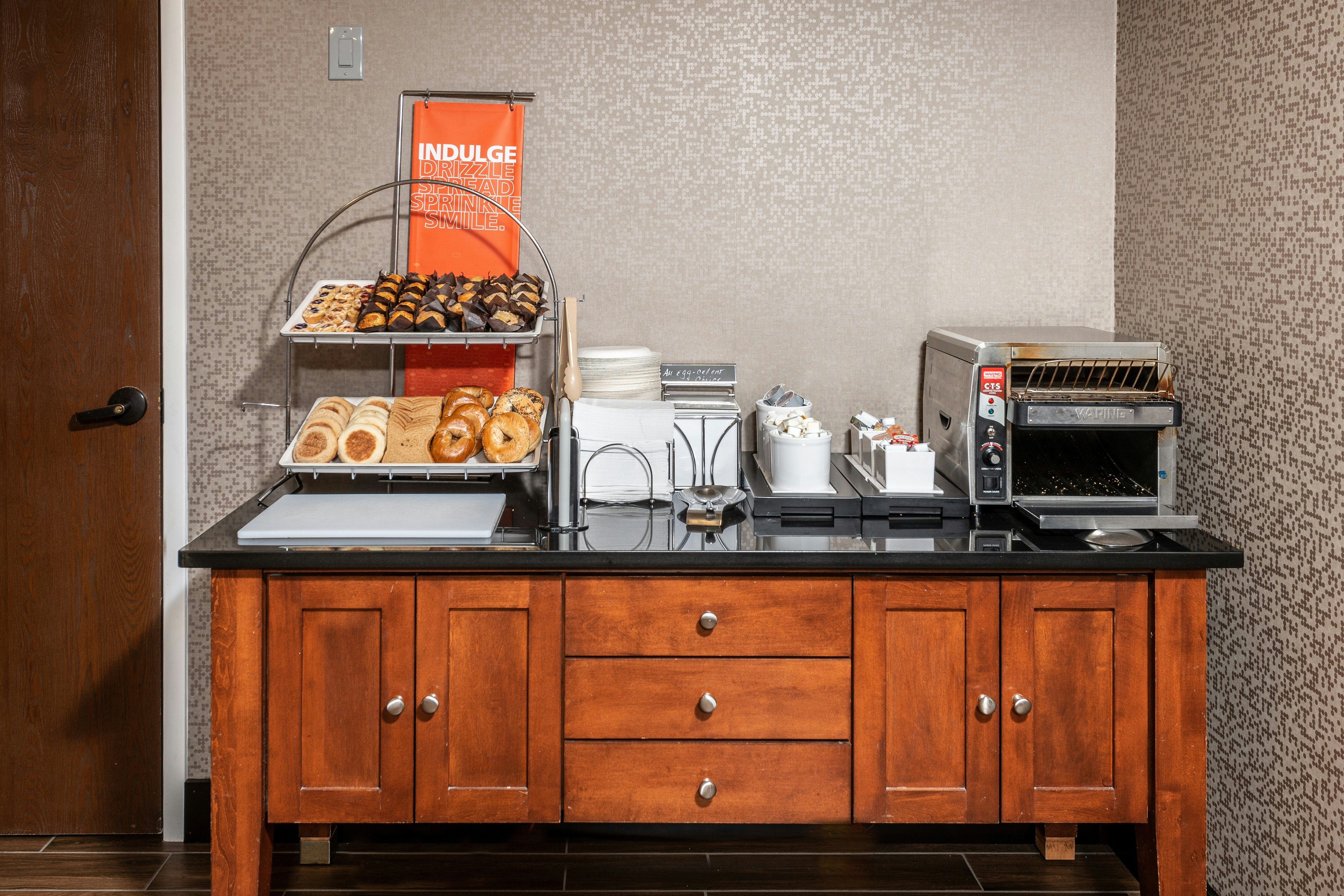 Hampton Inn Fall River/Westport 10/29