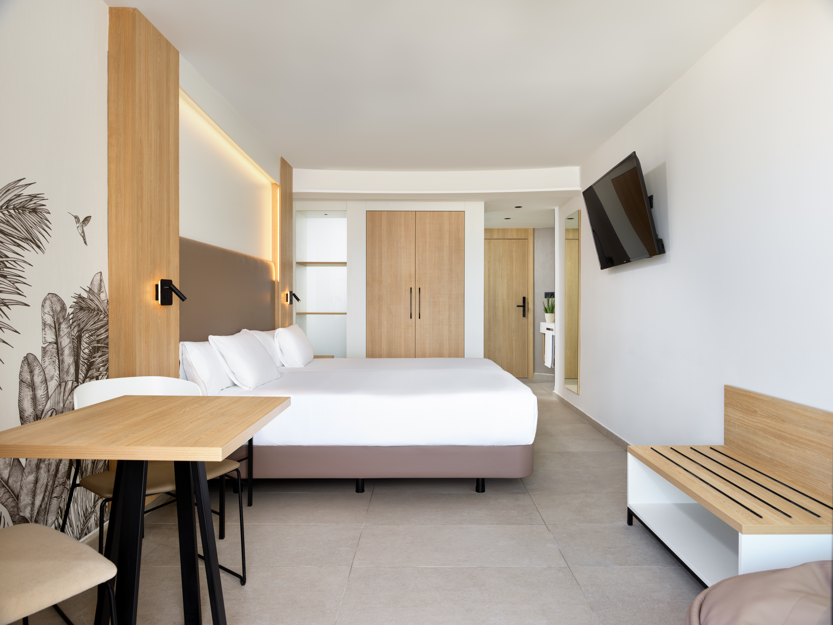 Room, Double Bed, Side Sea View، MYND Adeje 4/6