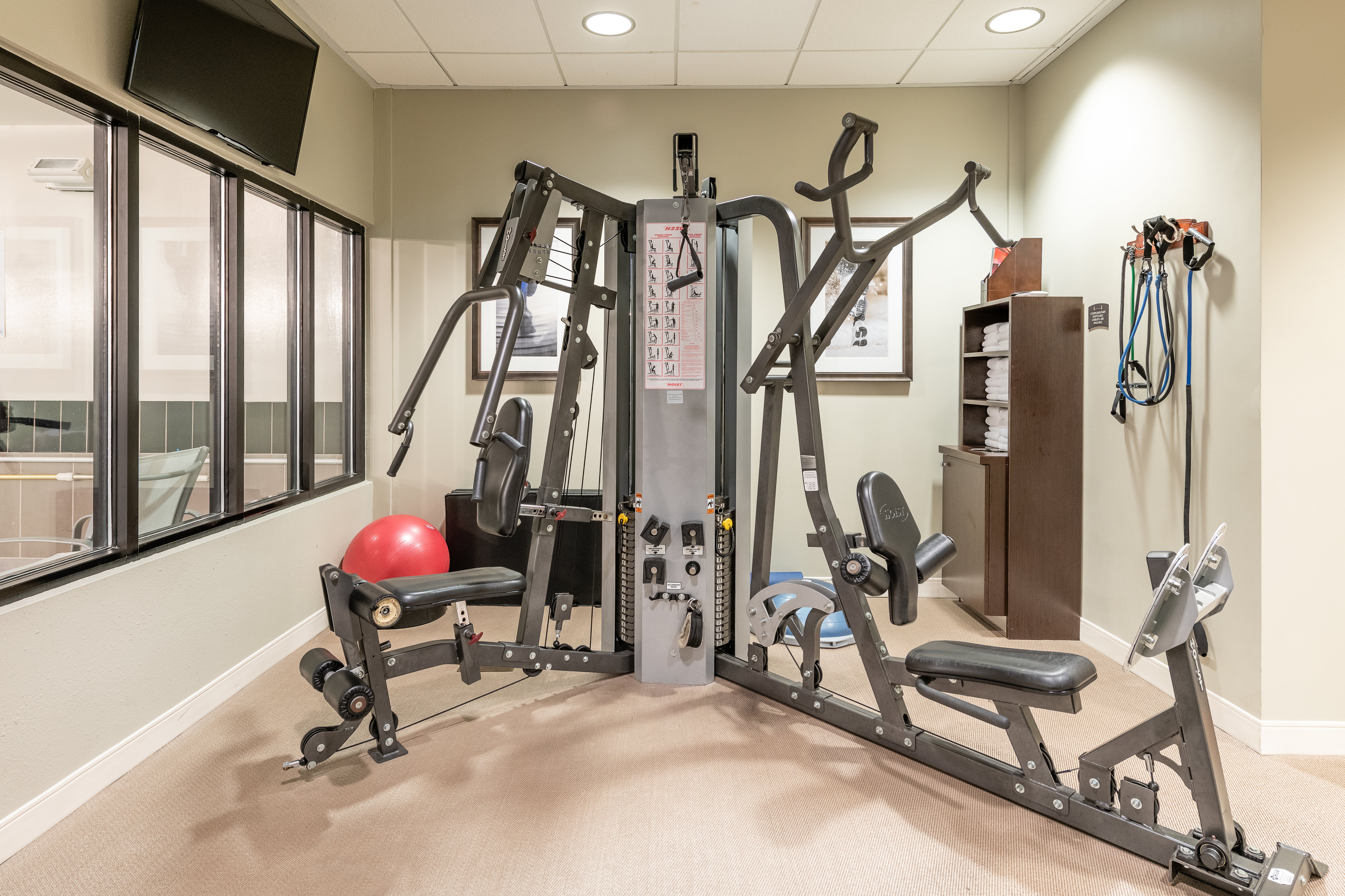 Staybridge Suites Charleston-Ashley Phosphate 27/50