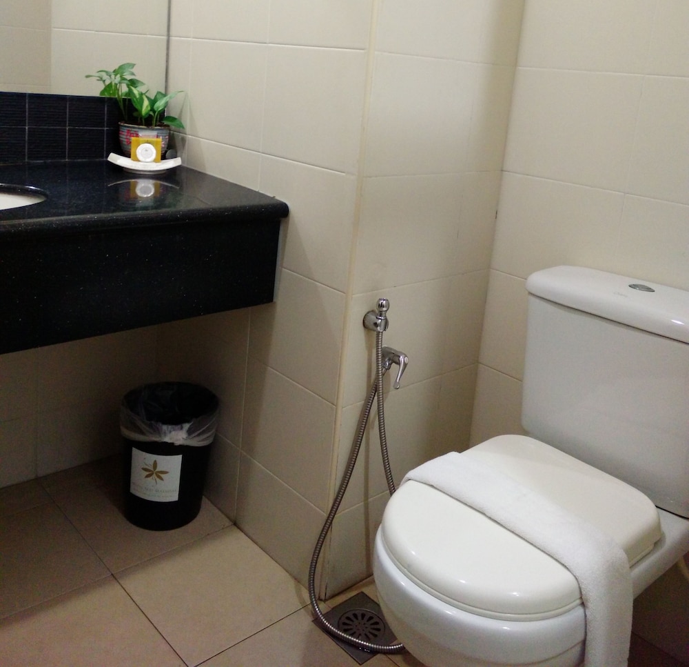 Hotel Seri Malaysia Kepala Batas 7/35