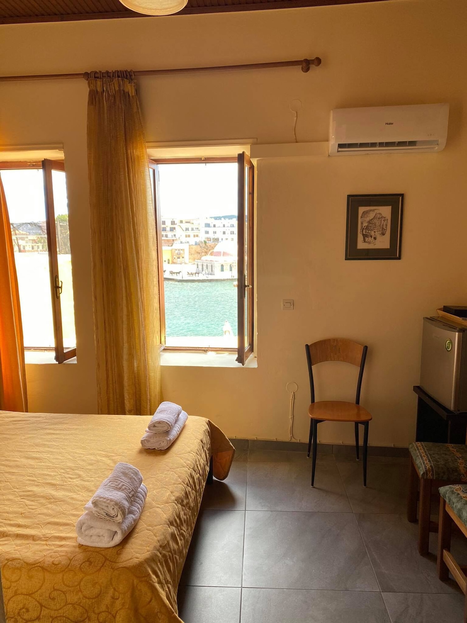 ROOM, DOUBLE BED, SEA VIEW