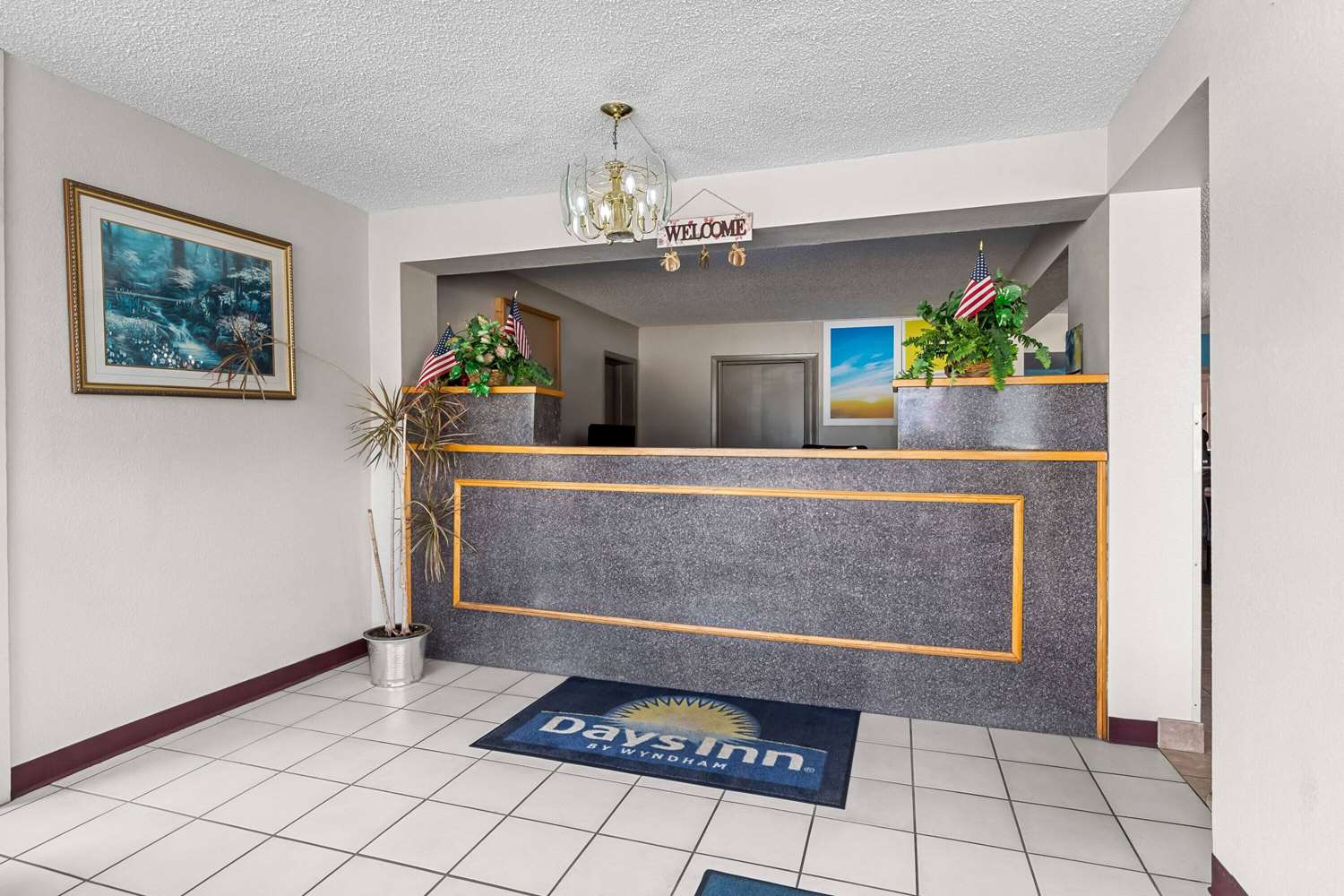Days Inn by Wyndham Clayton 10/26