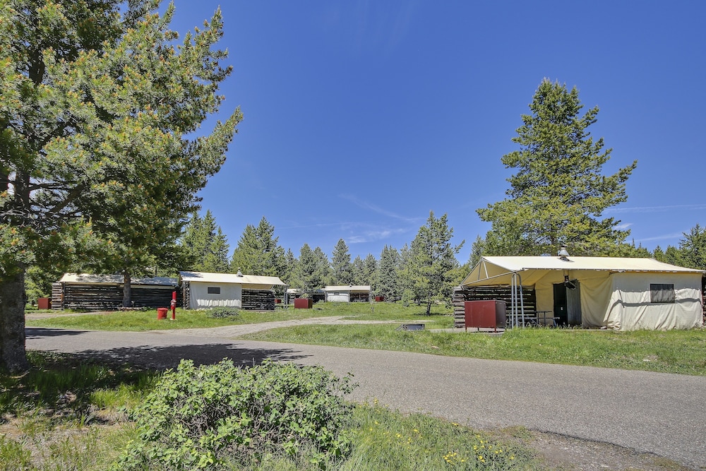 Colter Bay Village 5/47
