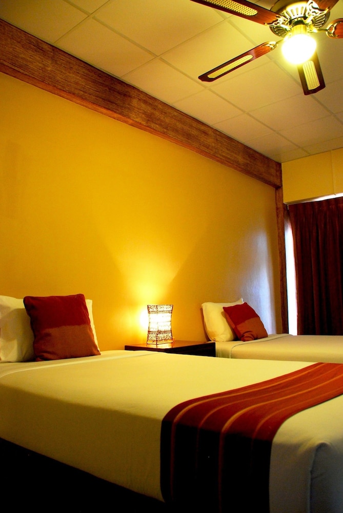 Dma Hotel 9/32
