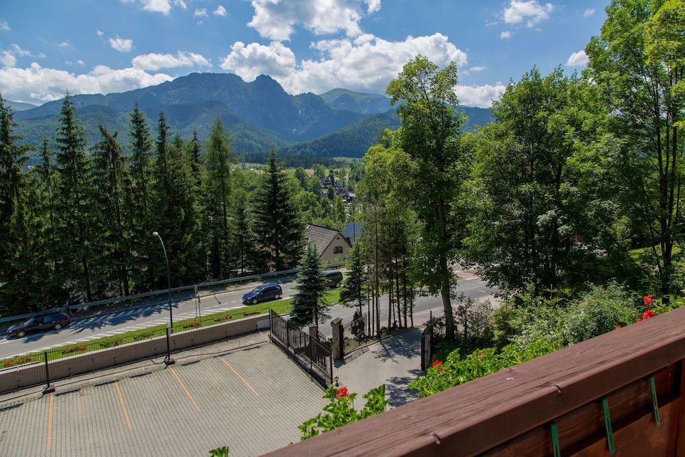 APARTAMENTY JAN - ZAKOPANE 5/62