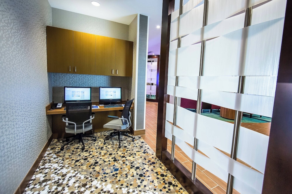 SpringHill Suites Lumberton 9/59