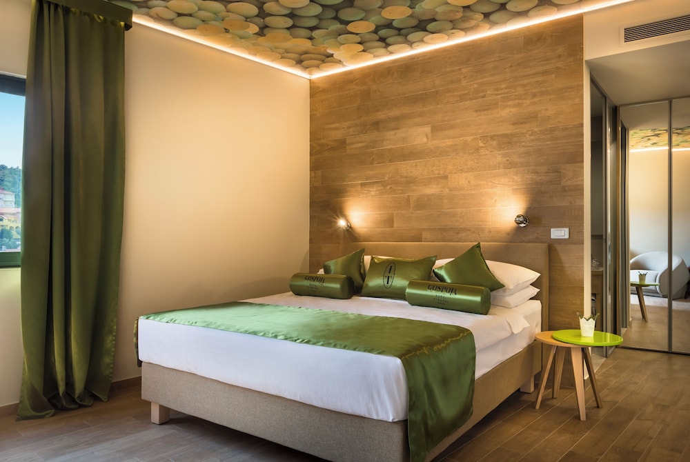 HOTEL VINOTEL GOSPOJA 14/69