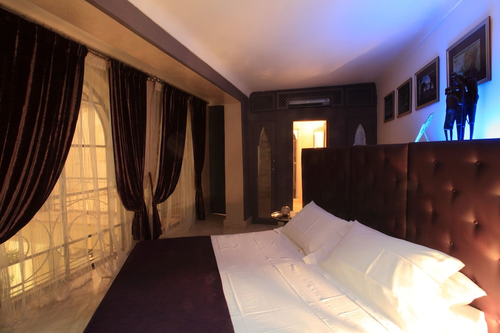 Riad Infinity Sea 24/74