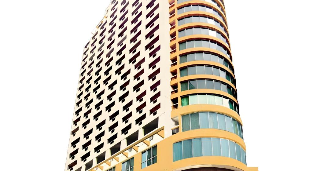OXFORD SUITES MAKATI