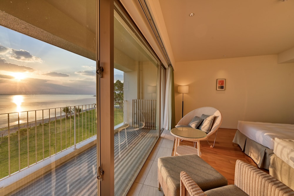 Ishigaki Island Beach Hotel Sunshine 16/50