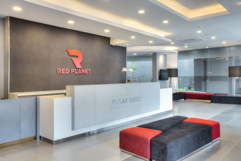 Monoloog Hotel Pasar Baru 5/45
