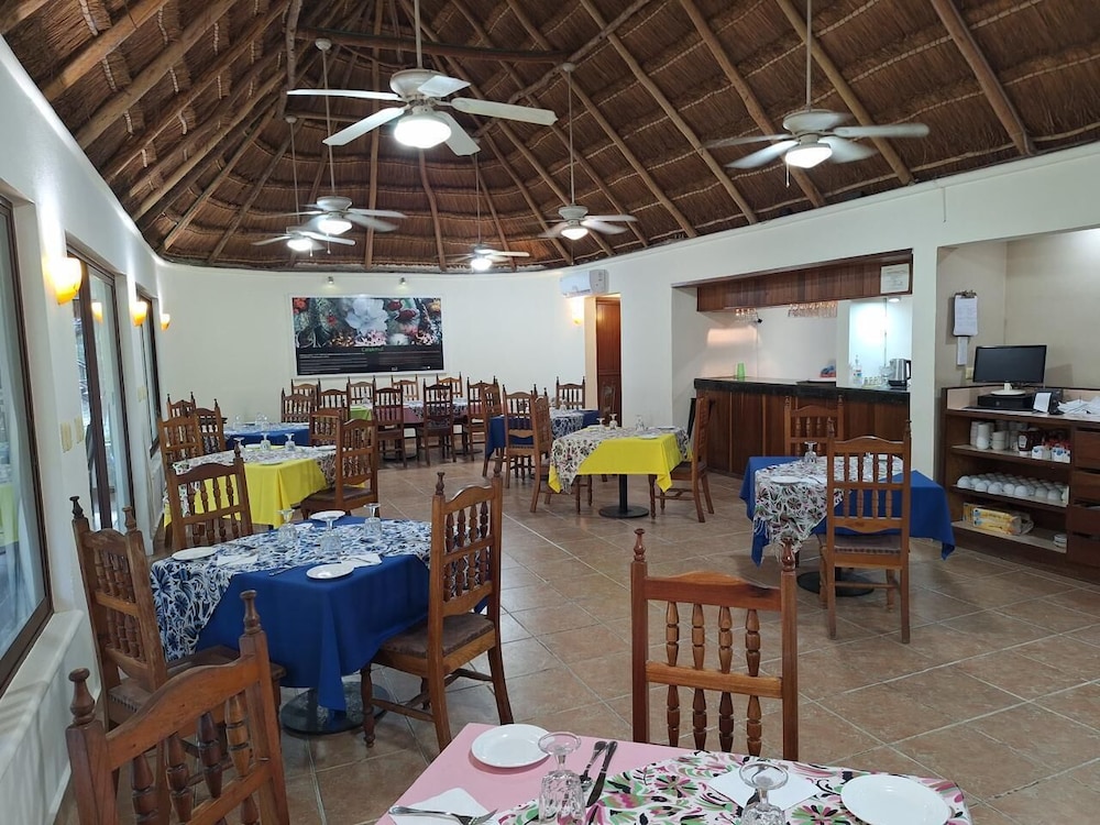 Chicanna Ecovillage Resort 50/66