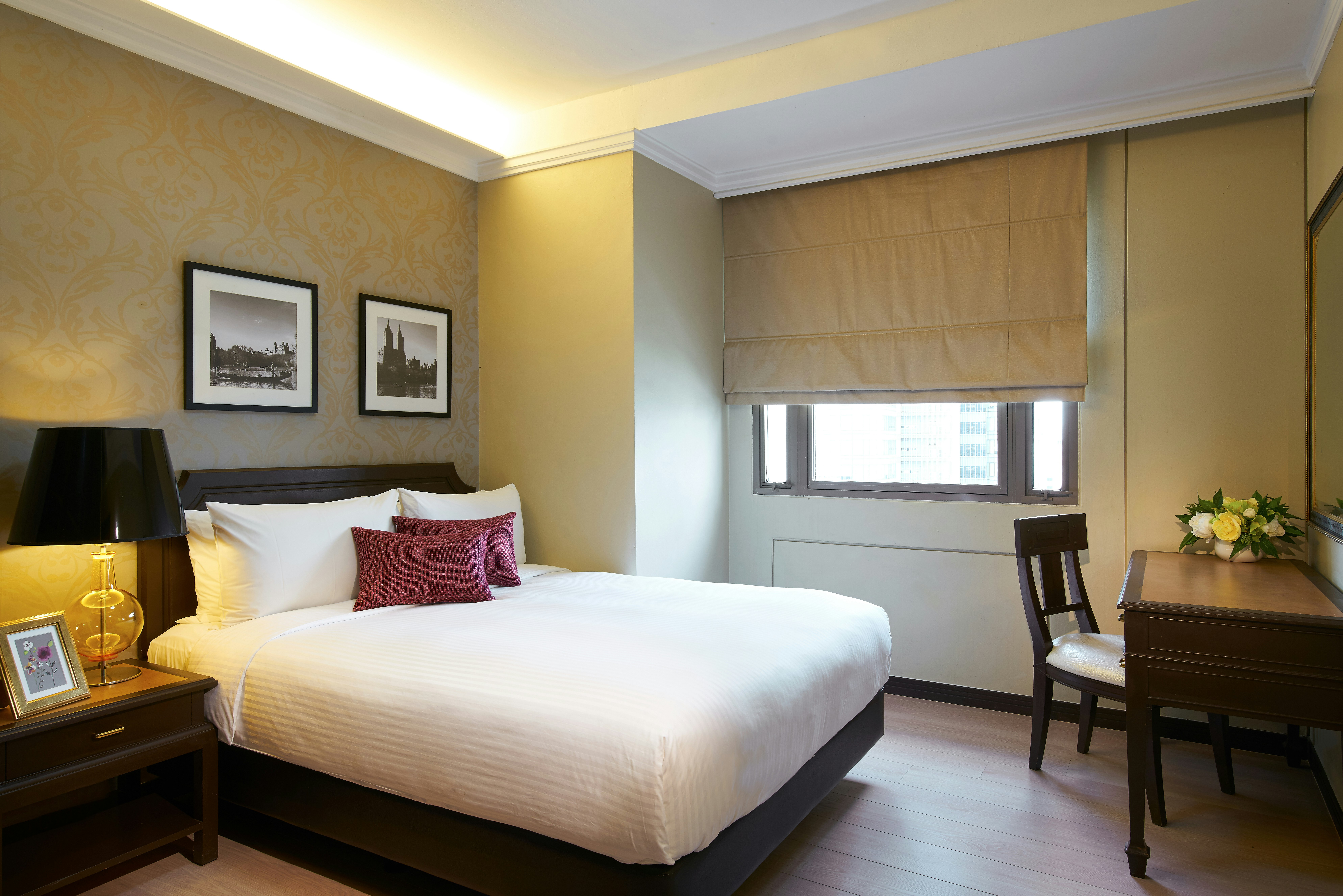 Orchard Parksuites 32/75