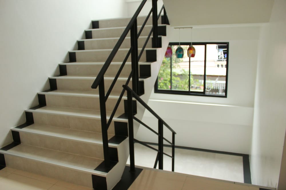 DON MUEANG AIRPORT MODERN BANGKOK HOTEL 7/20