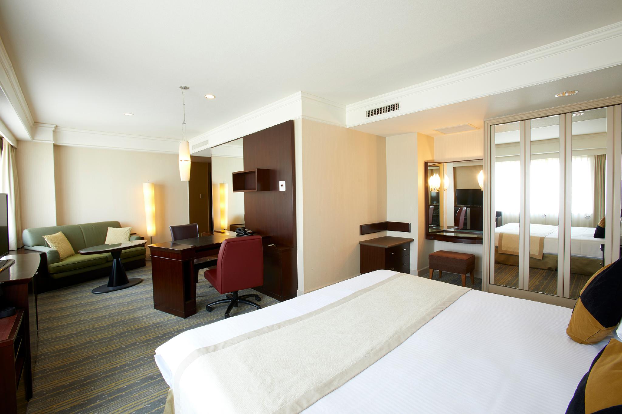 Deluxe, Queen Bed, Executive Level