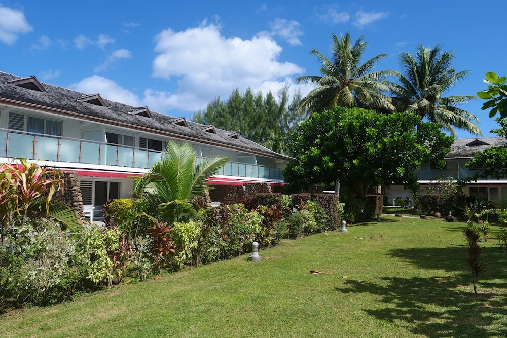 Moorea Sunset Beach 40/50