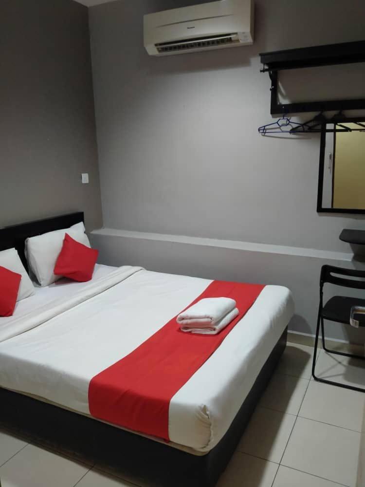 Oyo 44097 Avatarr Hotel 17/49