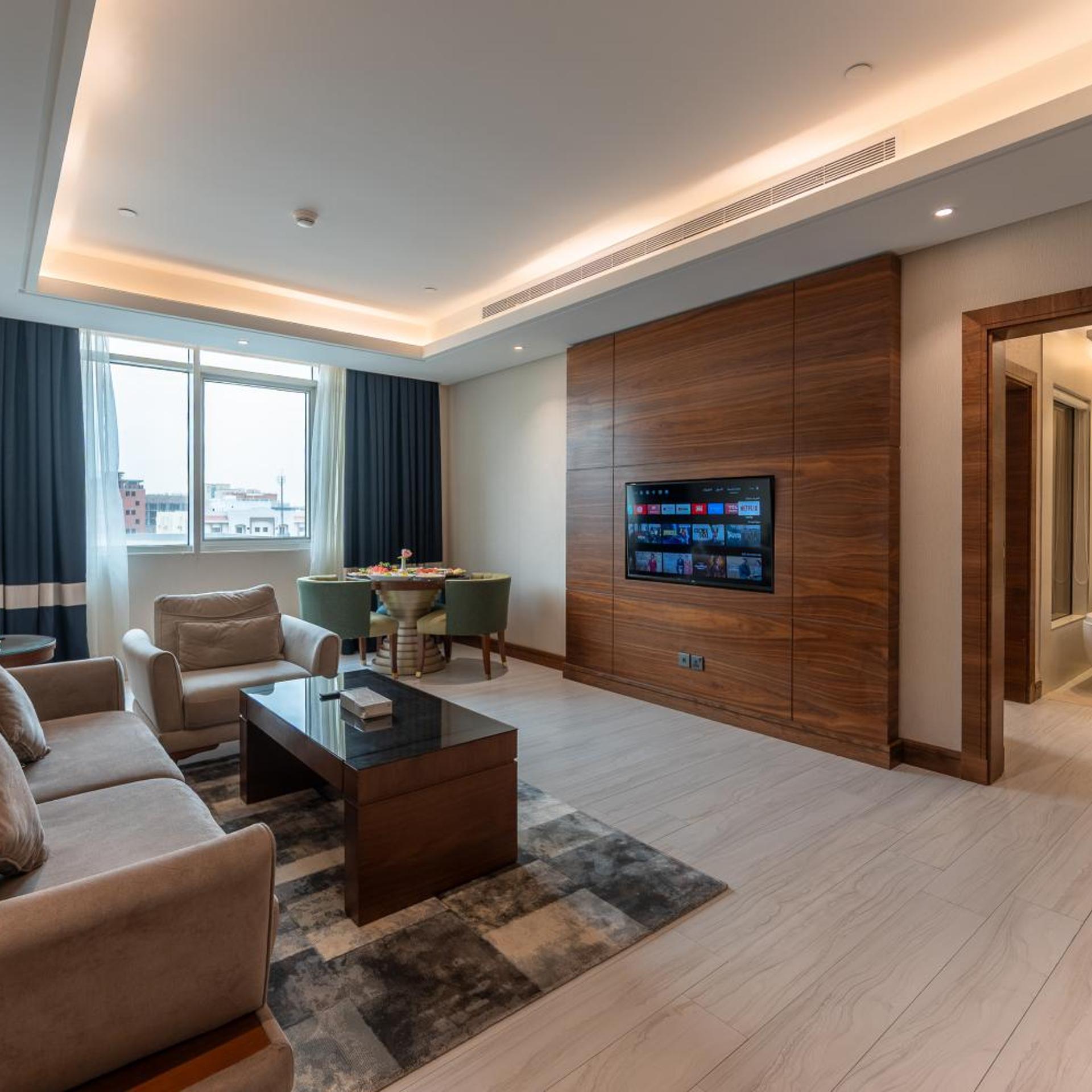 فندق ويك اند صاري(Weekend Hotel Sari) 68/80