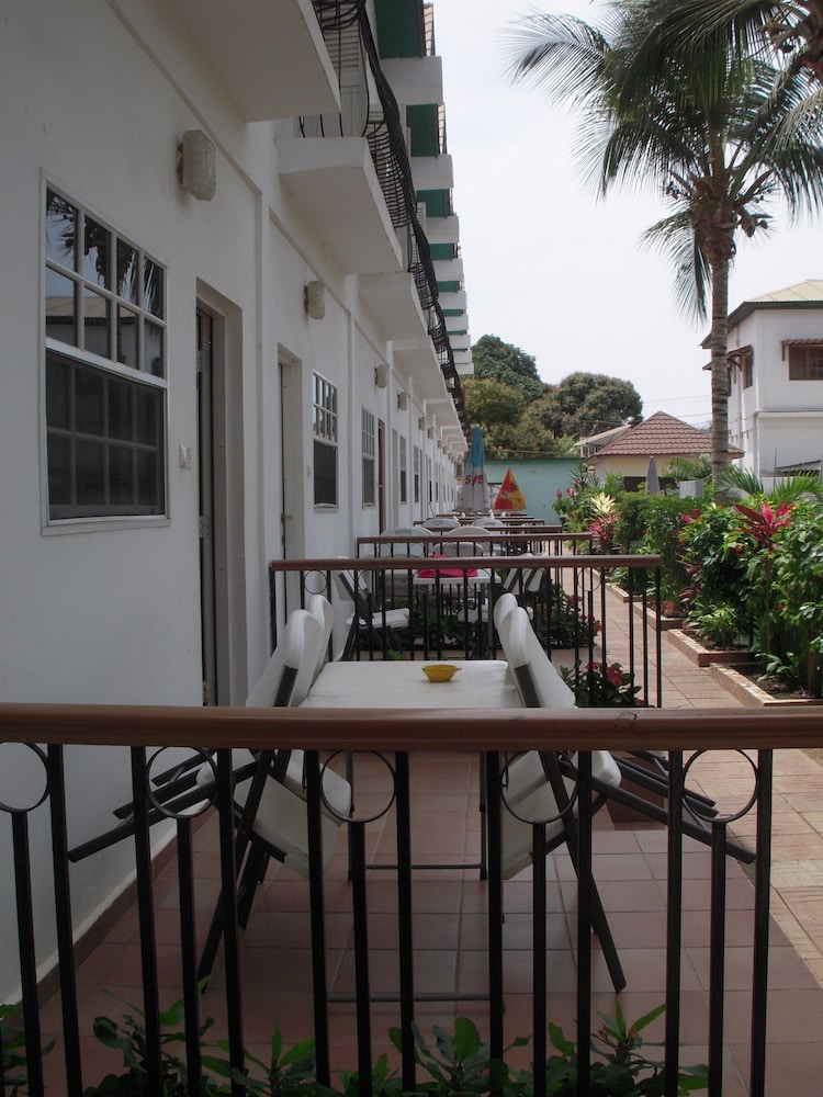 Riyan Apartments 22/42