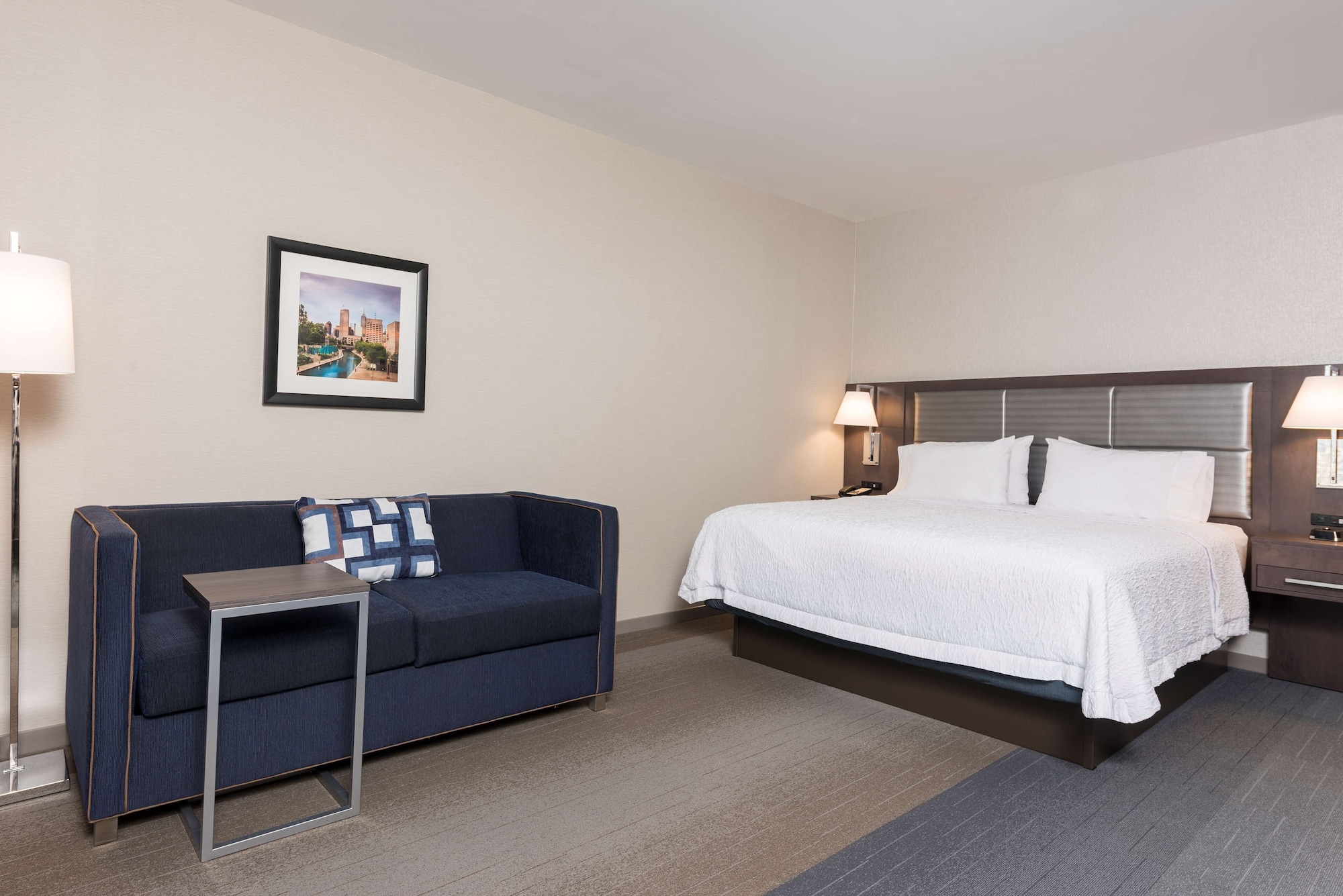 ROOM, KING BED, SOFA, ACCESSIBLE