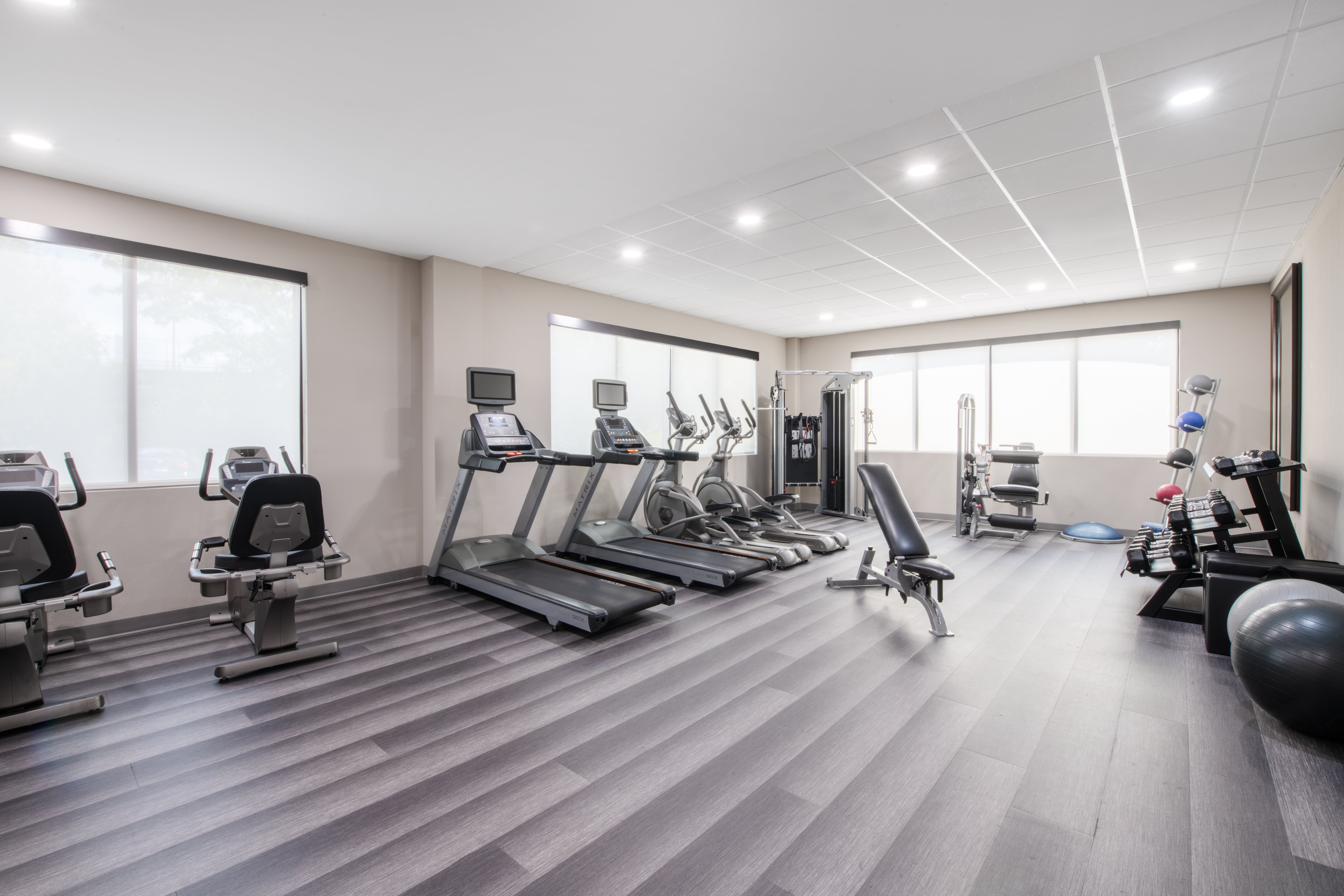 STAYBRIDGE SUITES ATLANTA AIRPORT 20/35