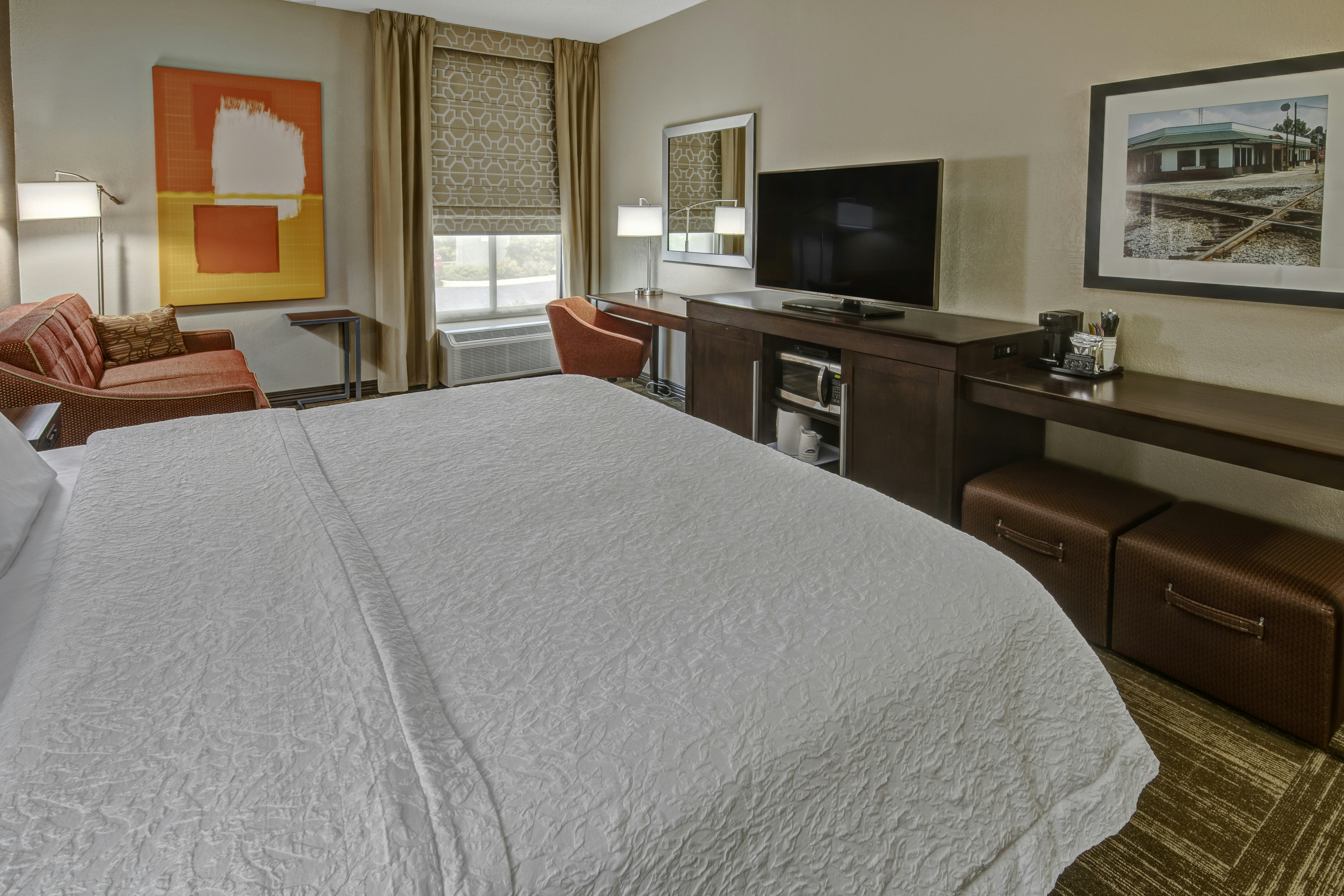 Study, King Bed, Sofa