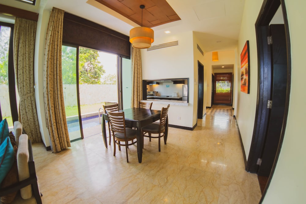 Borneo Beach Villas 48/62
