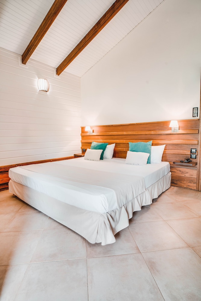 Hotel Bambou 24/71