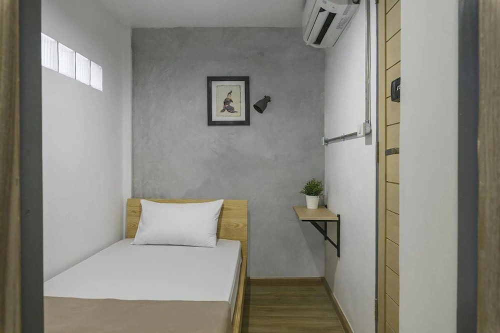 Ora Hostel Bangkok 20/65