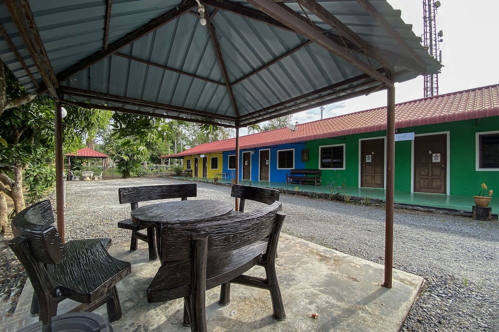 Capital O 90168 Serambi Pelangi Chalet 23/30
