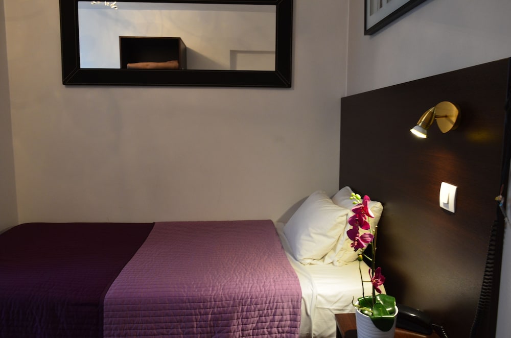 Hotel Le Twelve 34/50