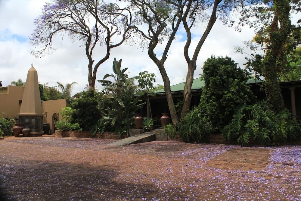 African Roots Guest House 43/50