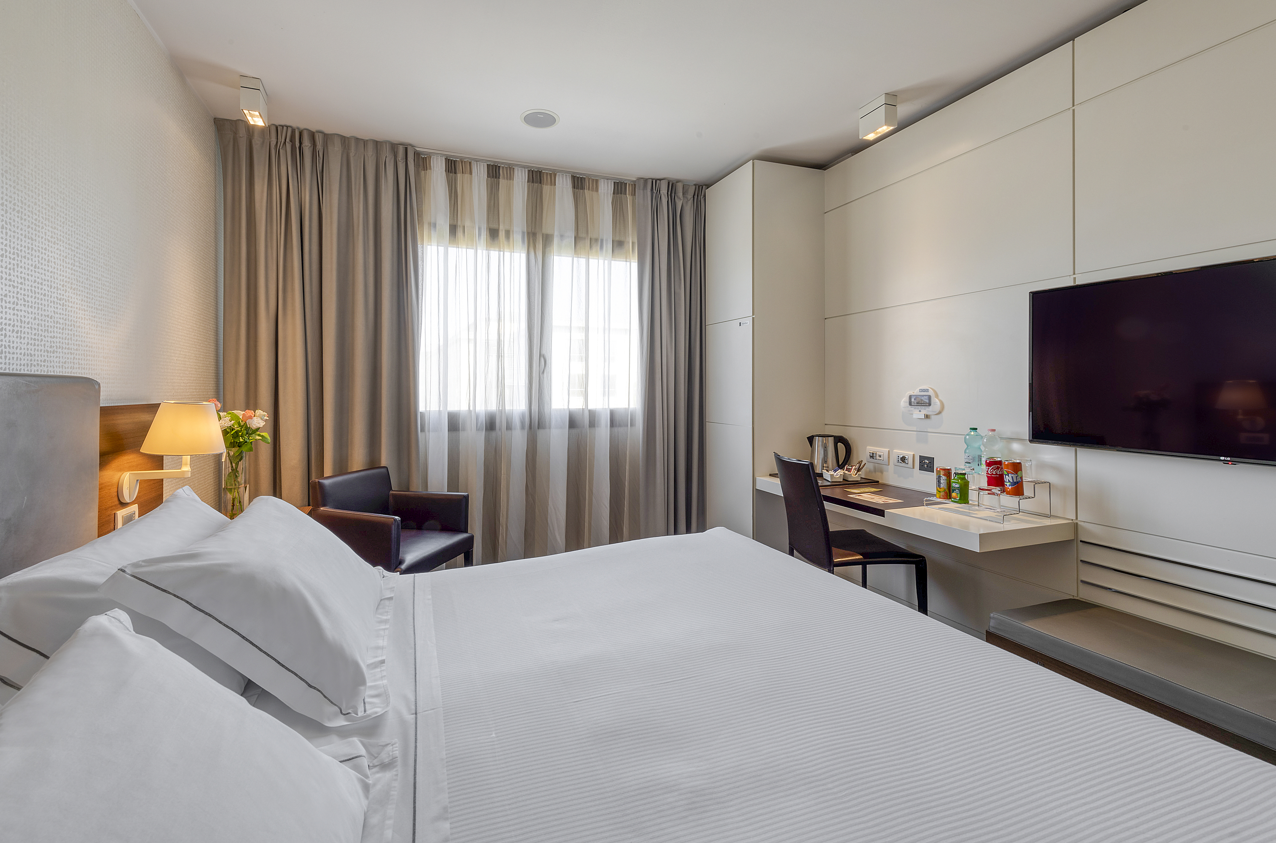 Premium, Double or Twin Bed, City View