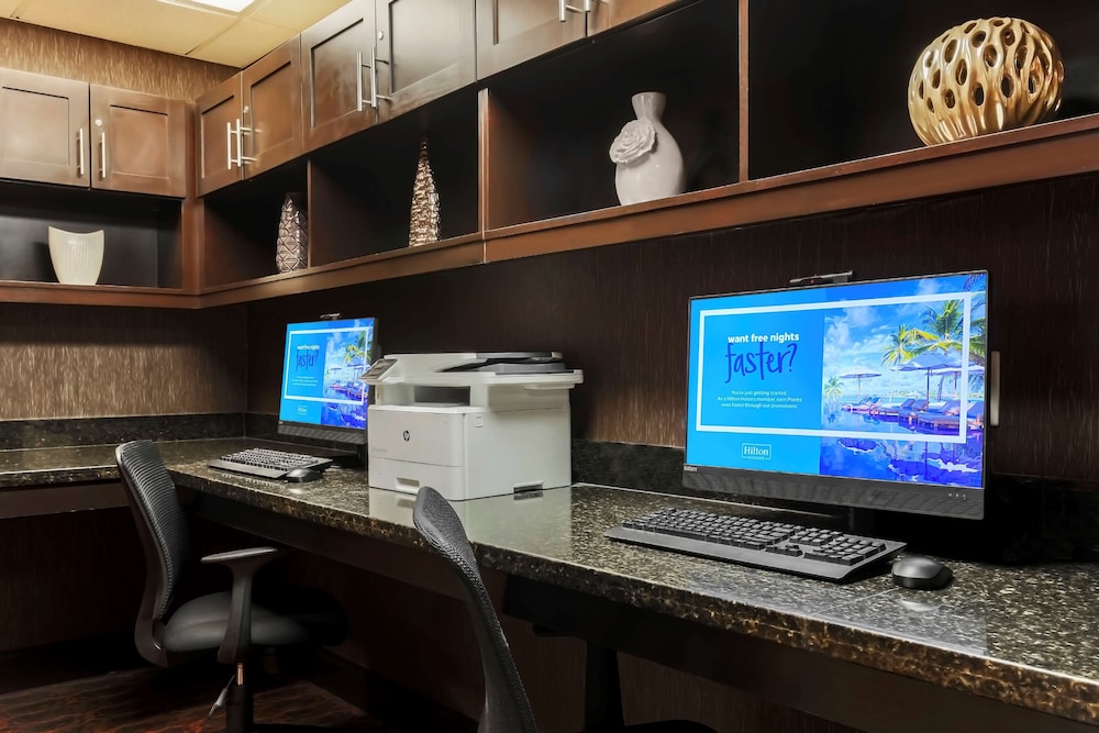 Hampton Inn Houston Near The Galleria 19/34