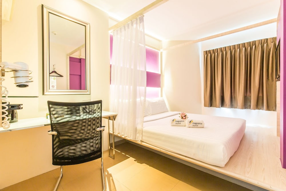 Fragrance Hotel - Viva 37/47