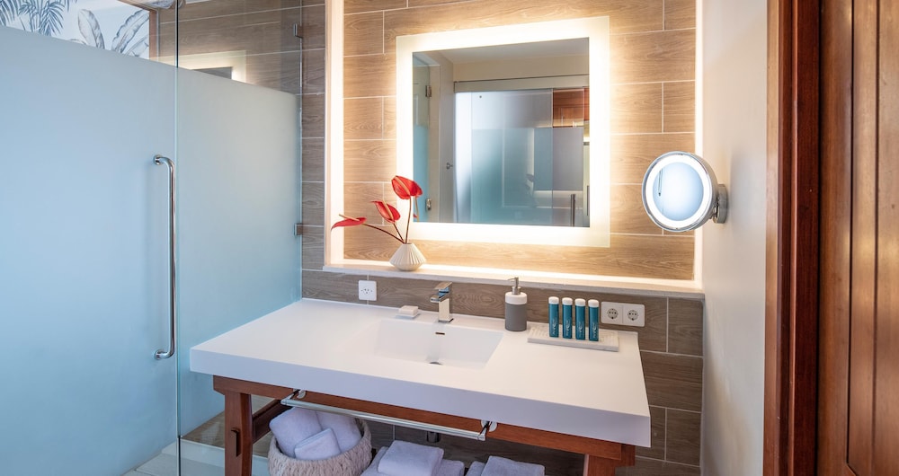 Sandals Royal Curacao - Adults Only 69/72