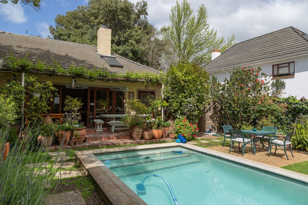 10 Alexander B&B 49/50