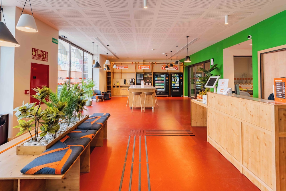 easyHotel Valencia Ciutat Vella photo5