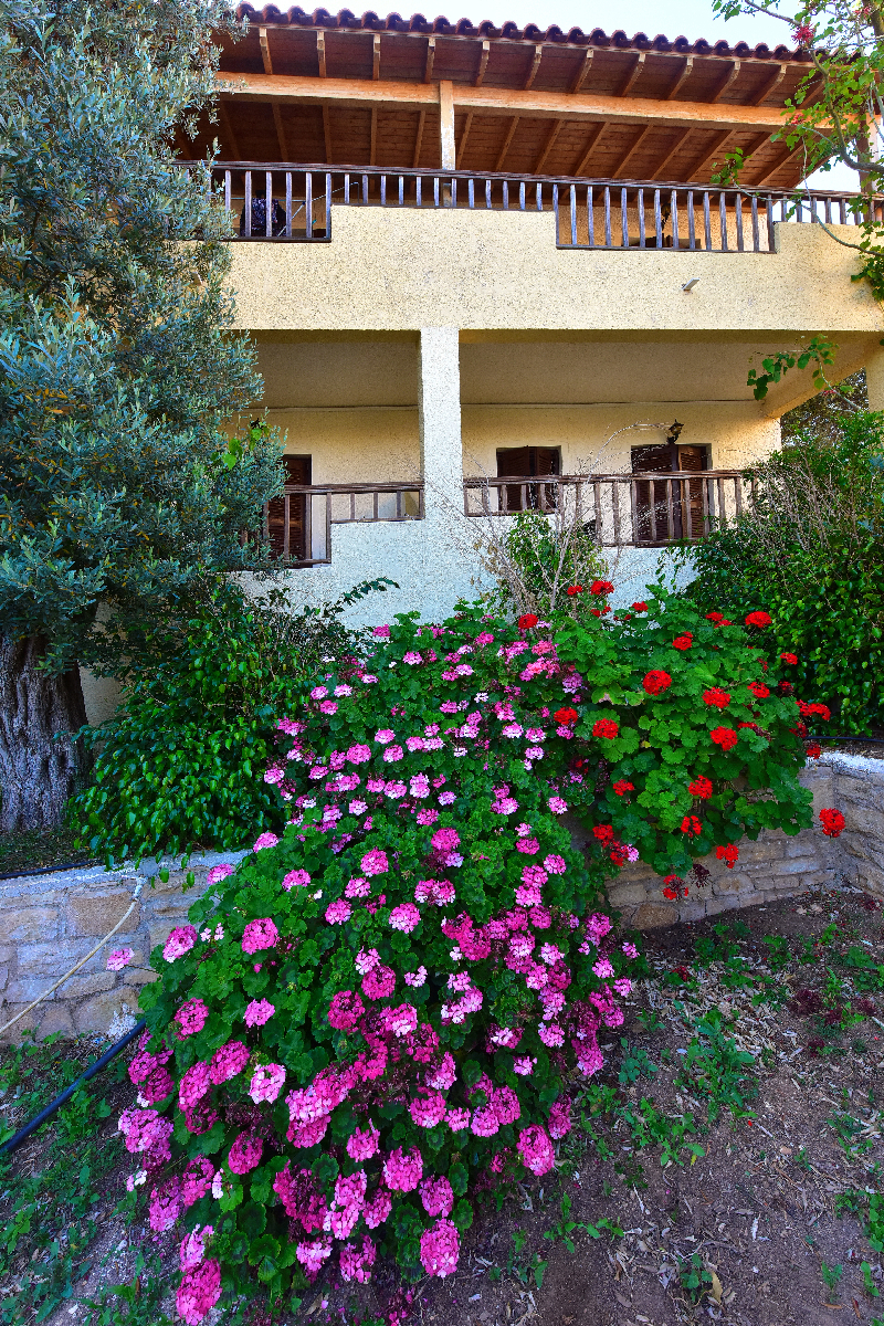 Limnionas Bay Village 60/67